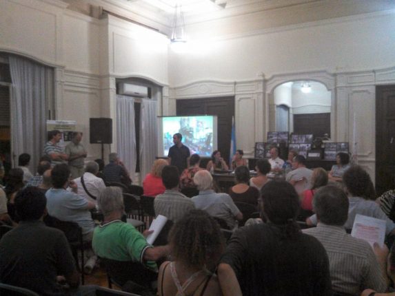 asamblea-parque-lezama-legislatura-10-03-15