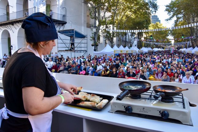 Patio Gastronómico de las Colectividades, Abril 2018 (3)